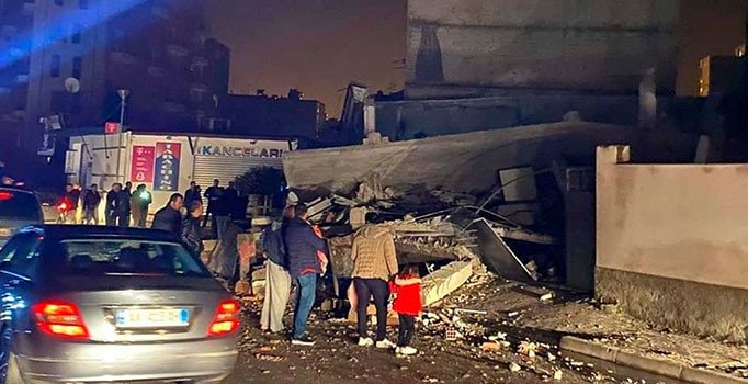 Arnavutluk'ta 5.6 büyüklüğünde bir deprem daha oldu