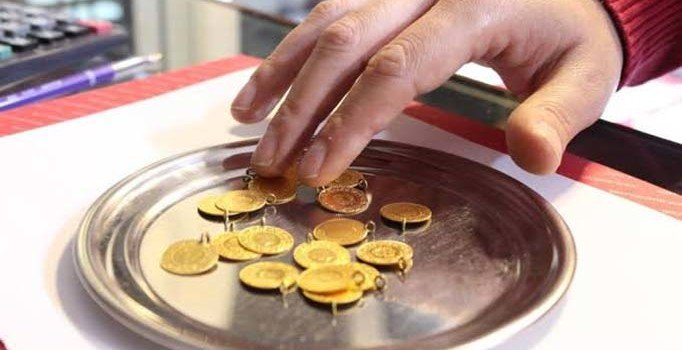 Gram altın 270 lira seviyelerinde seyrediyor