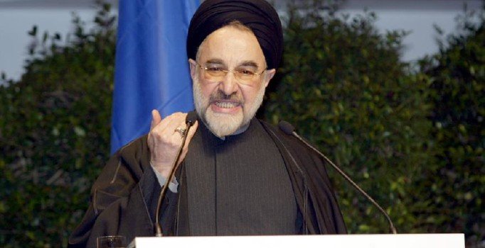 Hatemi'den 'Göstericilere karşı şiddet kabul edilemez' mesajı