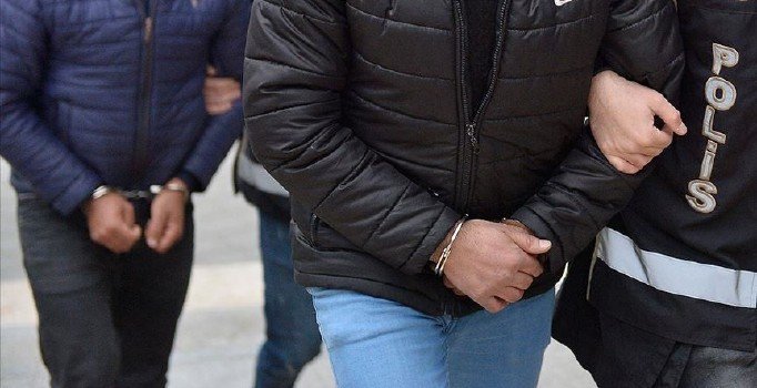 Adana'da 12 FETÖ şüphelisi serbest bırakıldı