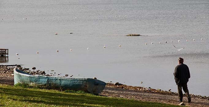 İznik Gölü'nde sular çekildi, bazilika ortaya çıktı