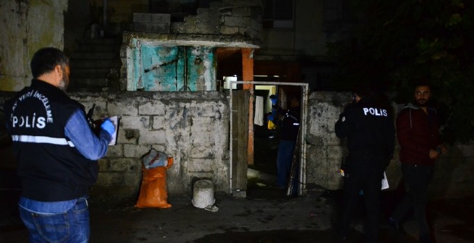 Eski kız arkadaşını öldürdü ardından intihar etti