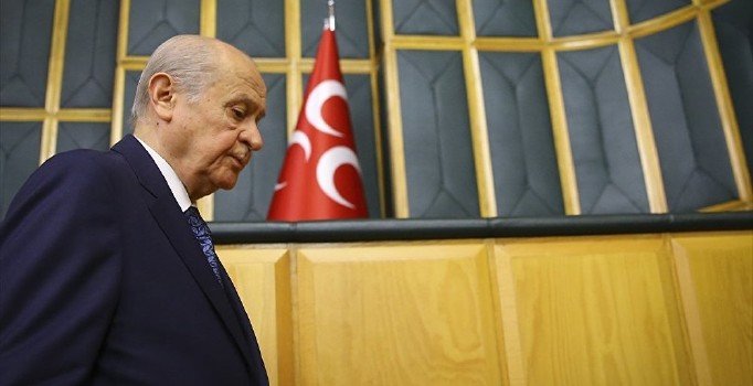 Bahçeli'den deprem mesajı: Siyasi fırsata çevirmeye çalışanları...