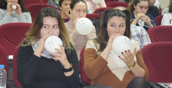Bebek bakımı ve kolay doğum teknikleri anlatıldı