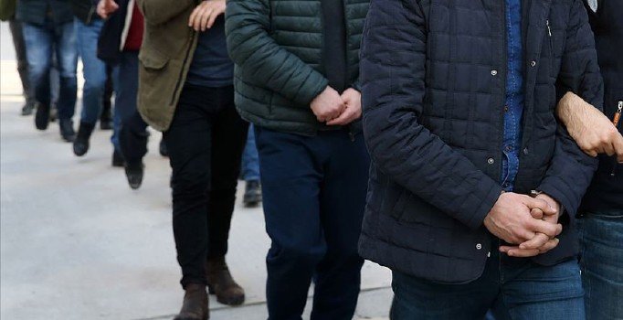 Deniz Kuvvetleri Komutanlığı'na FETÖ operasyonu: 12 asker hakkında gözaltı kararı