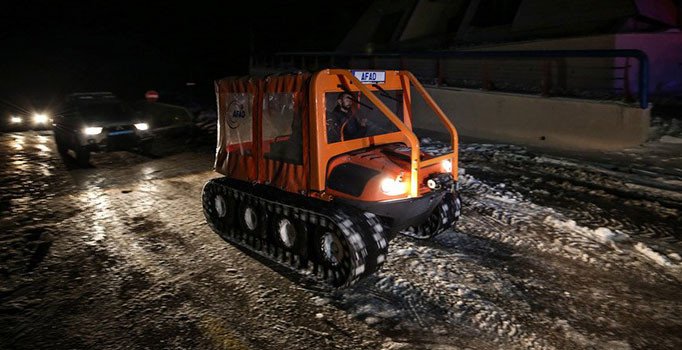 Kaybolan dağcıların ayak izlerine rastlandı