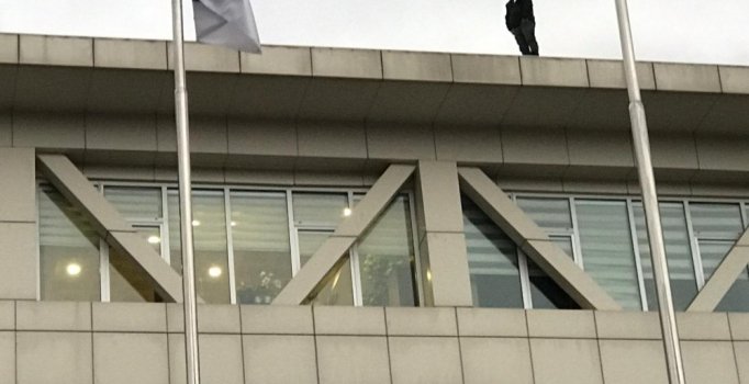 Vatan Caddesi'ni felç eden intihar girişimi