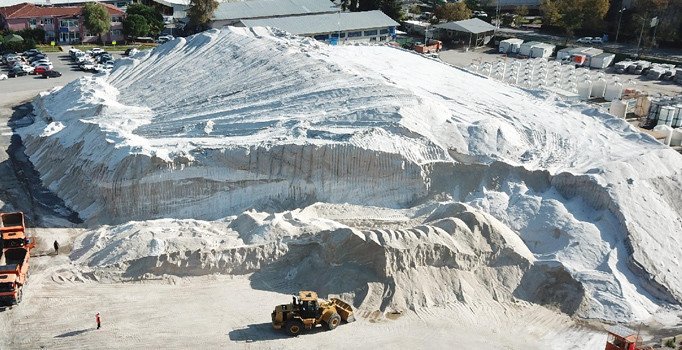 İstanbul'un tuz tepesi havadan görüntülendi