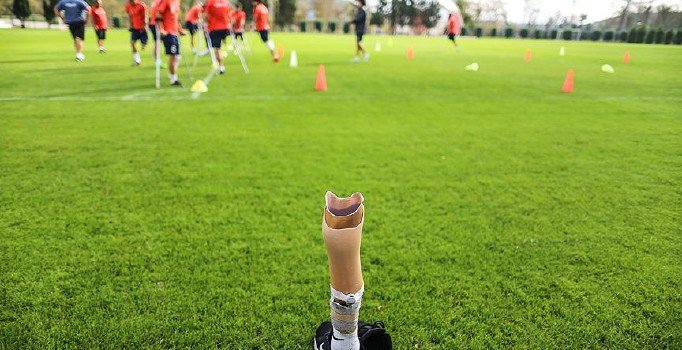 Engelli sporculardan 3 Aralık mesajı: Dünyaları sallayabilirsin, sana eksik olduğunu söyleseler bile