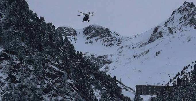 Hindistan'da çığ düşmesi sonucu 2 asker öldü