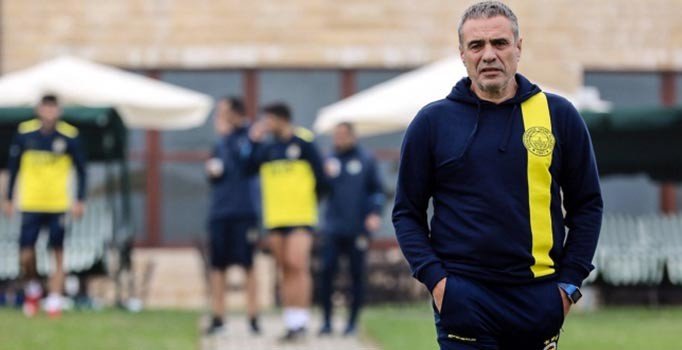 Ersun Yanal'dan forvet isyanı: Yedek kaleciyi mi oynatsaydım?