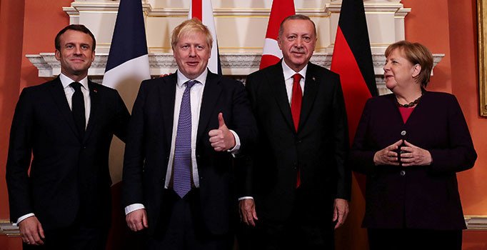Londra'daki Suriye Zirvesi sonrası Macron'dan ılımlı mesaj: Türkiye'ye saygı duyuyorum