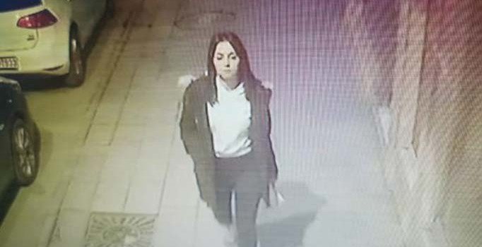 Kalbinden bıçaklanarak öldürülen Ceren'in son anları kamerada