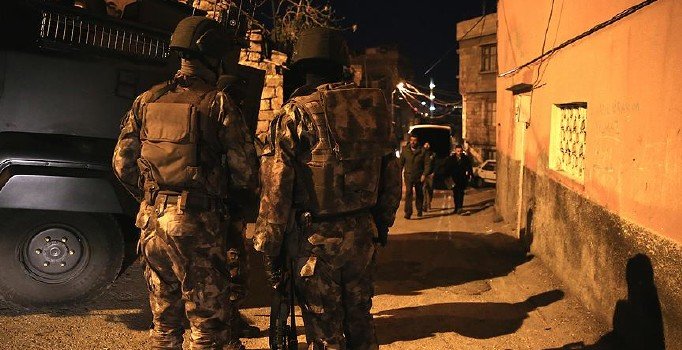 Gaziantep'te 24 saatlik operasyon: 25 uyuşturucu şüphelisi yakalandı