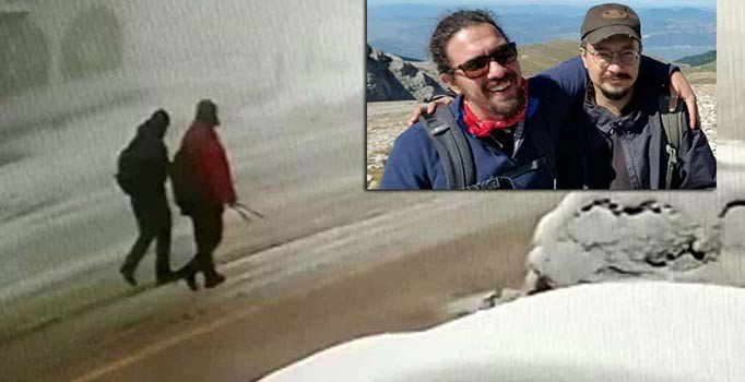 Uludağ'da kayıp iki dağcıdan birine ait olduğu değerlendirilen mont bulundu