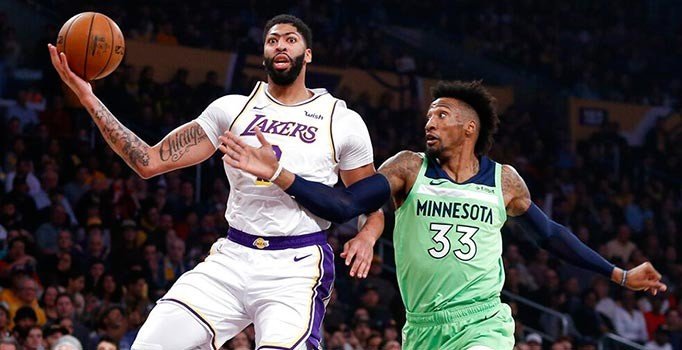 NBA'de Lakers, Davis'in 50 sayı attığı maçta Timberwolves'u yendi