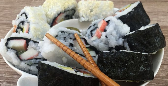 Suşi nasıl yapılıyor? Evde yapabileceğiniz kolay suşi tarifi ve malzemeleri