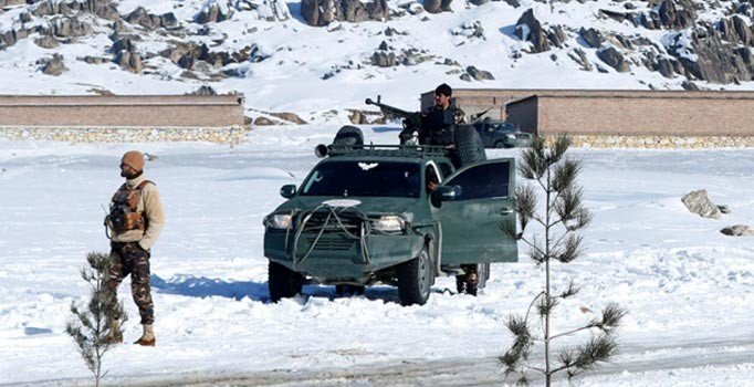 Afganistan'da Taliban 45 kişiyi kaçırdı