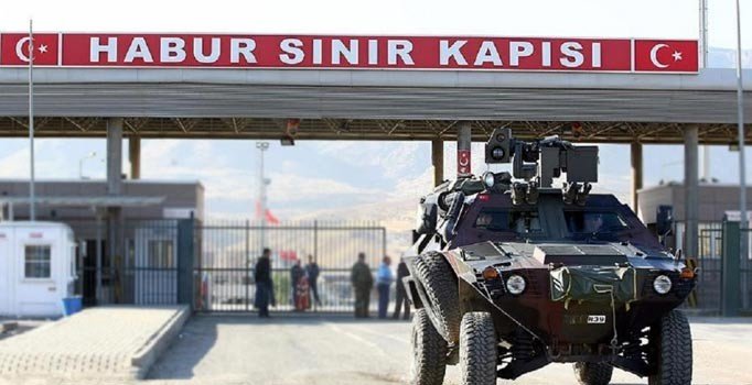 PKK'lı 3 terörist sınır kapısında teslim oldu