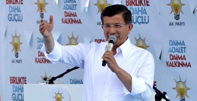 Davutoğlu: Bunlara 4 yıl 
değil, 4 dakika bile verilmez