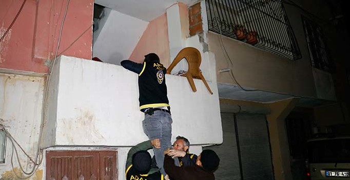 Adana'da firarilere şafak operasyonu: 52 gözaltı