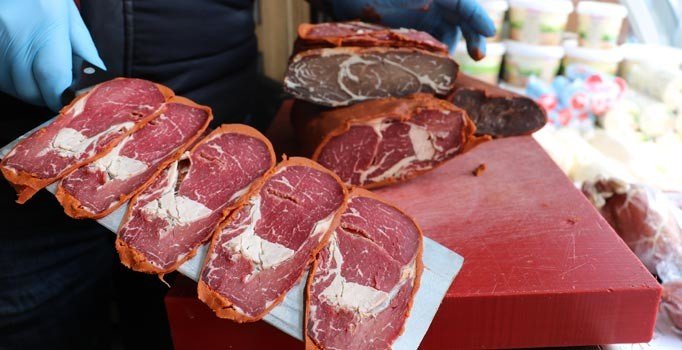 Pastırma tartışmalarına Sivas da katıldı