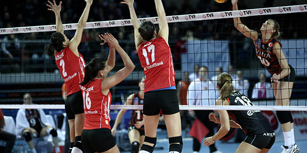 Voleybol'un nabzı Polonya'da atacak