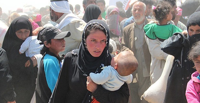 Sınırdan 400 Suriyeli daha geçti