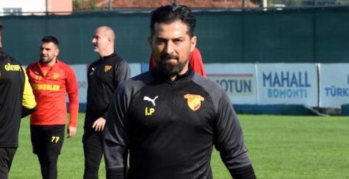 Göztepe Teknik Direktörü Palut: Taraftarımızla istediğimizi alacağız