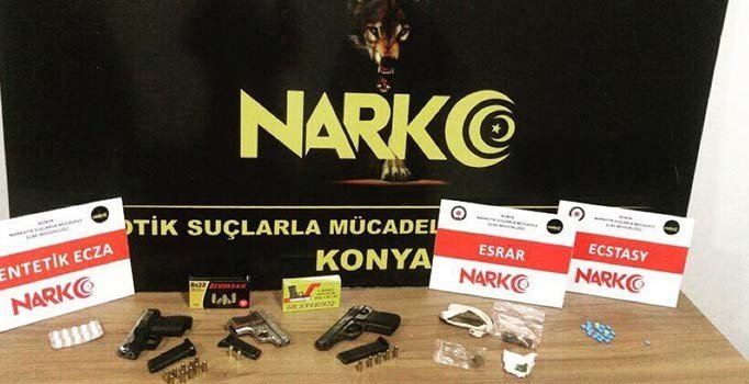 Konya'da uyuşturucu operasyonu: 10 gözaltı