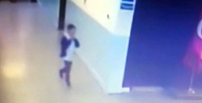 Çikolata yerken ölen Mert'in son görüntüleri ortaya çıktı