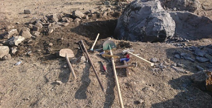 Kırklareli'nde kaçak kazıya suçüstü... 14 şüpheli yakalandı