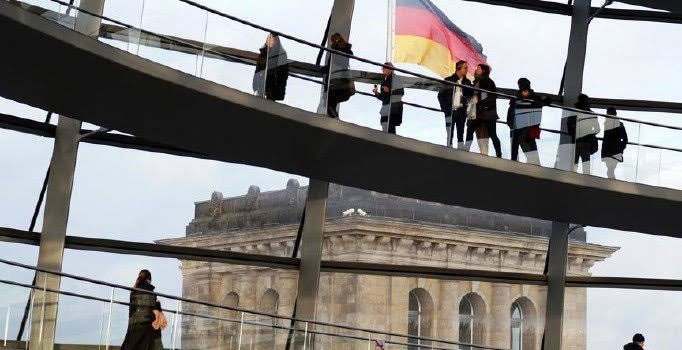 Almanya kalifiye eleman peşinde