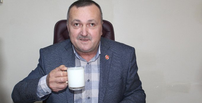Sütçülerden Canan Karatay'a tepki: Şovmenlik yapma