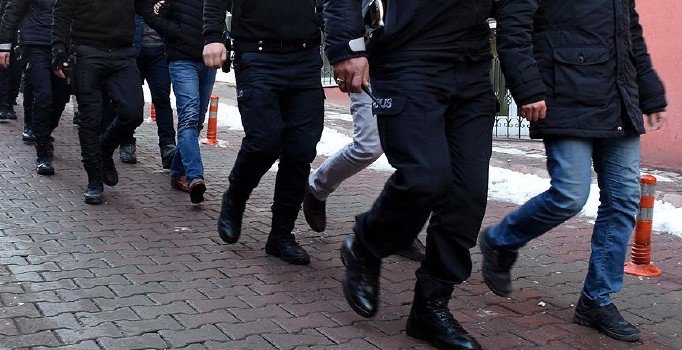 Bitlis'te KCK operasyonu: 4 gözaltı