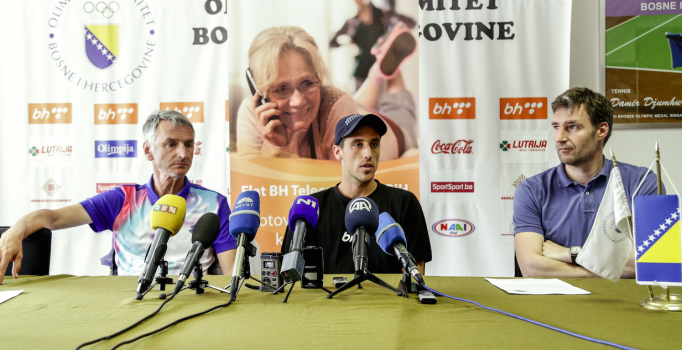 Dzumhur, Wimbledon'dan umutlu