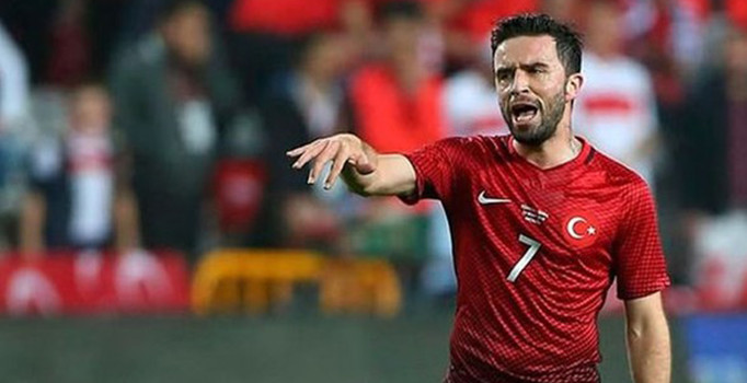 Gökhan Gönül EURO 2016'dan döner dönmez imzayı atıyor