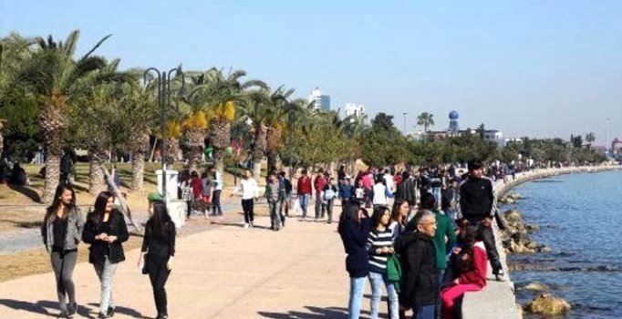 Kış günü bahar havasına devam