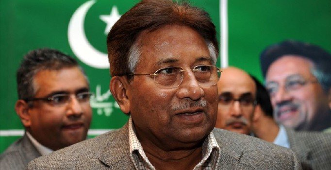 Pakistan'daki idam protestosuna intihar saldırısı