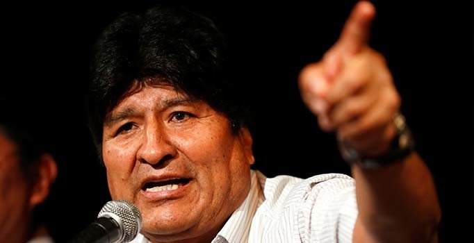 Morales direniyor... Kanunen halen devlet başkanıyım