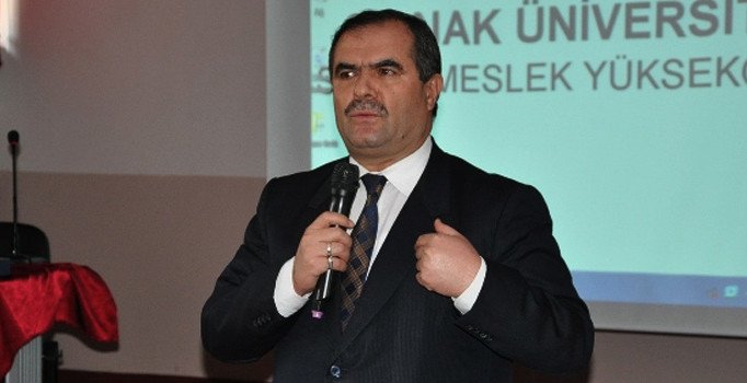 Ali Akmaz kimdir kaç yaşındadır ve nerelidir?