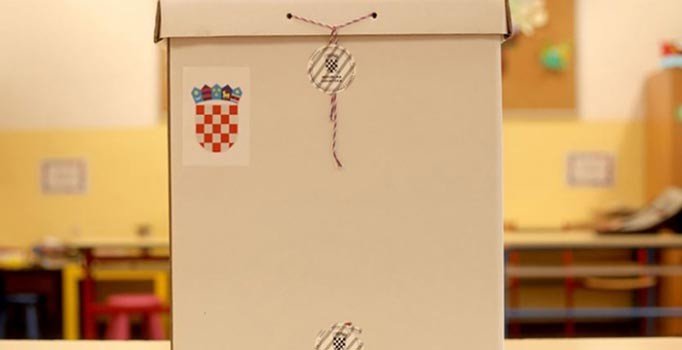 Hırvatistan'da yarın cumhurbaşkanlığı seçimi yapılacak