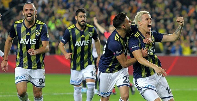Fenerbahçe ligde oynadığı son 17 derbide 1 kez yenildi