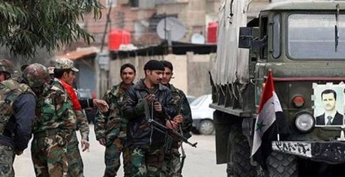 Esed rejimi İdlib'de 11 köyü daha ele geçirdi