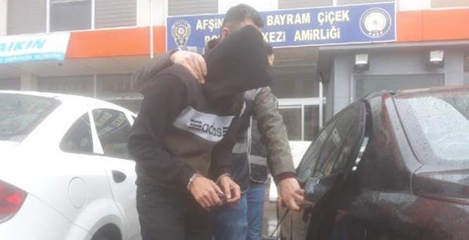 Kuyumcuyu soyarken yakalandı