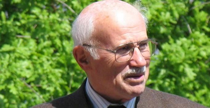 Kütüphanecilerin 'Nail Amca'sı Şükrü Nail Bayraktar vefat etti