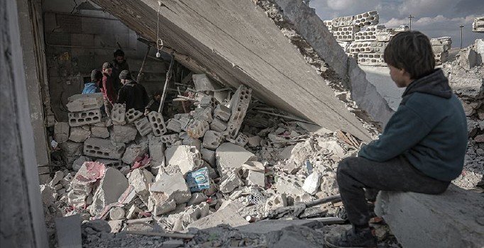 İdlib'de askeri muhalifler Esad rejiminden 7 köyü geri aldı