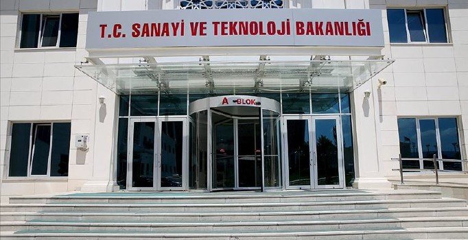 Sanayi ve Teknoloji Bakanlığı'na KPSS şartı aranmadan 42 uzman yardımcı alınacak