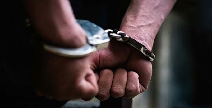 İran'da gece partisine operasyon: 60 gözaltı