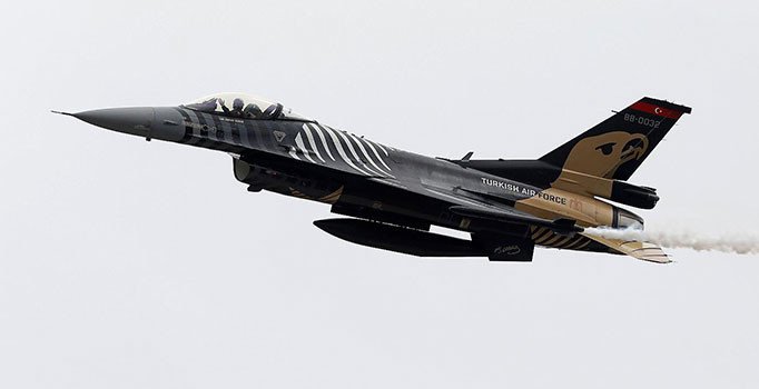 Irak ve Suriye'de eş zamanlı operasyon düzenleyen ABD, Hizbullah Tugaylarını vurdu